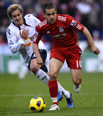 Joe Cole_liverpul_ Stuart_Holden _Boston